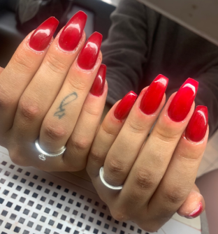 Les différents types de vernis : classique, semi-permanent et gel : durées, entretien et conseils